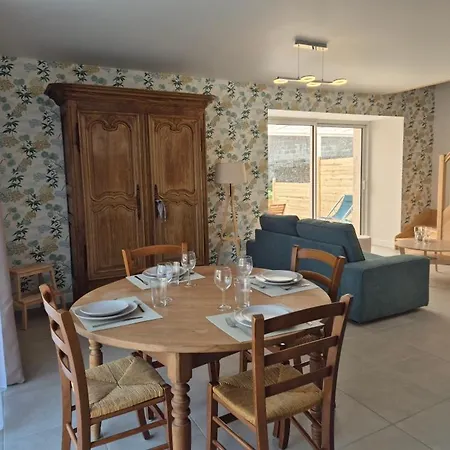 D'hotes & - Domaine Les Sources Bed & Breakfast Portbail